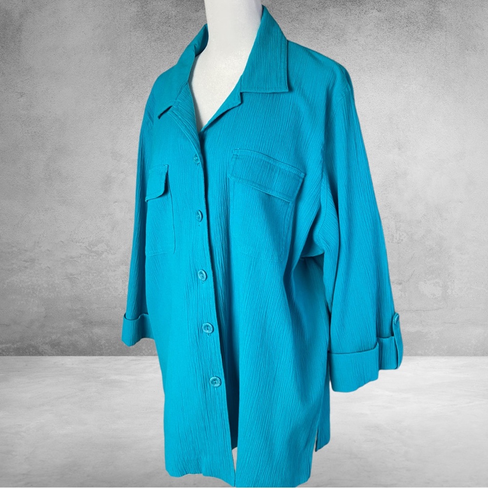 Draper's & Damon's Blue Crinkle Button Down Top - Picture 3 of 11